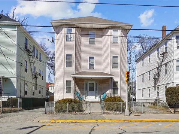 399 West Ave, Pawtucket, RI 02860