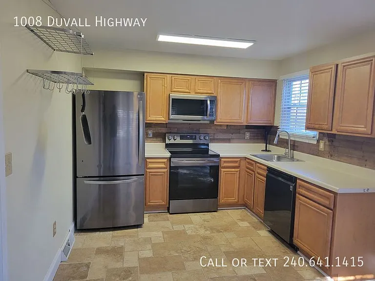 1008 Duvall Hwy — Photo 4