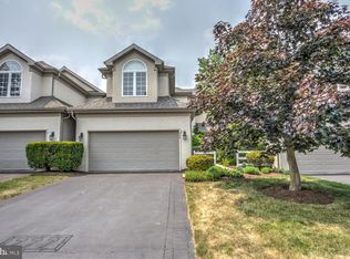 777 Woodfield Dr, Lititz, PA 17543