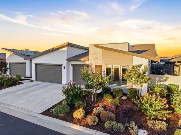 1240 Leo Ln, Roseville, CA 95747