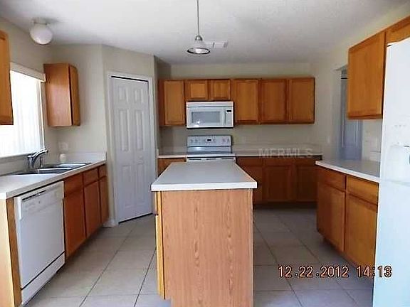 3rd image of 2105 Heathwood St