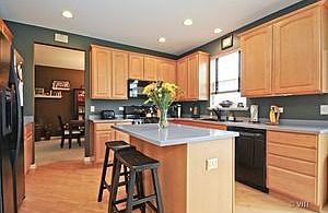 4th image of 16449 W Lanfear Dr