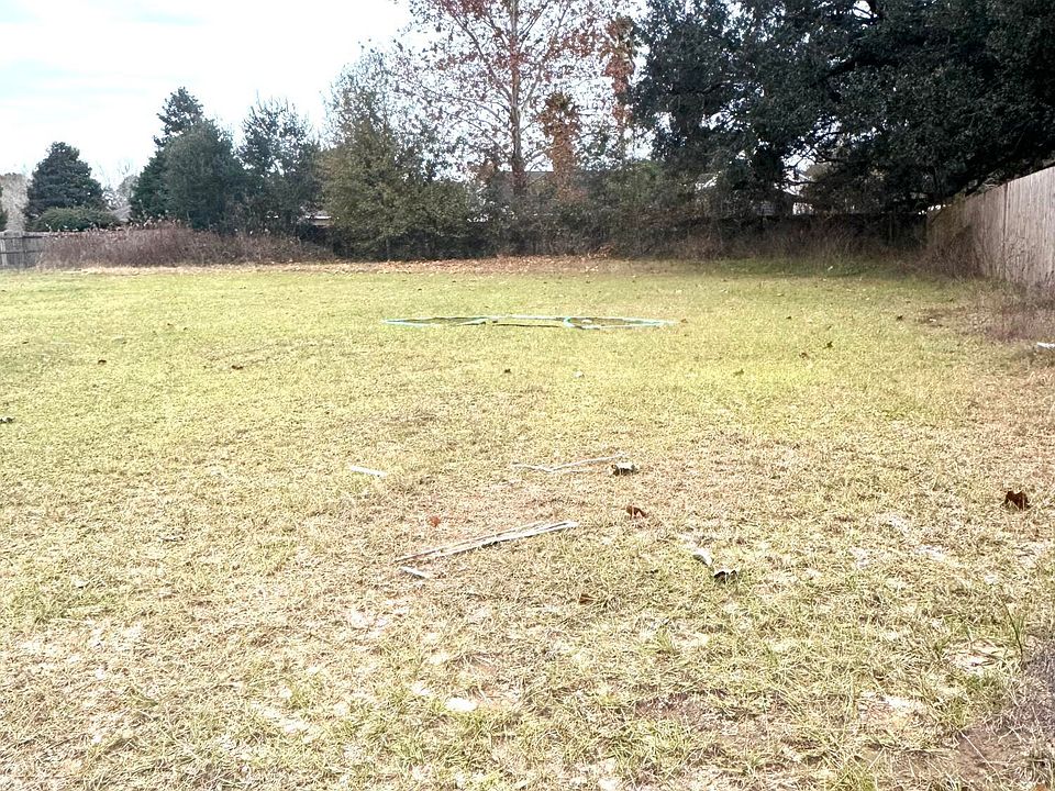 1st image of Rue Beaux Chenes Lot 87