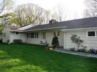 14 Old Lantern Pl, Norwalk, CT 06851