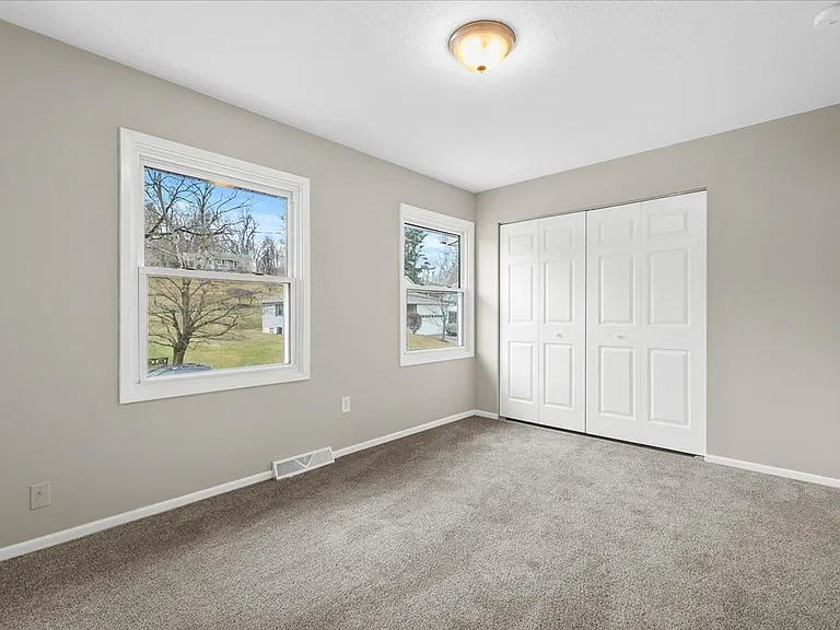 202D Stark Ave — Photo 14