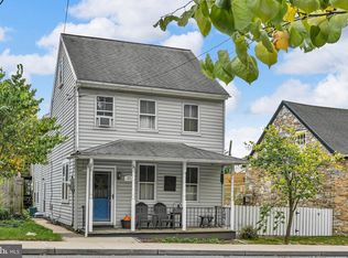 23 E High St, Maytown, PA 17550