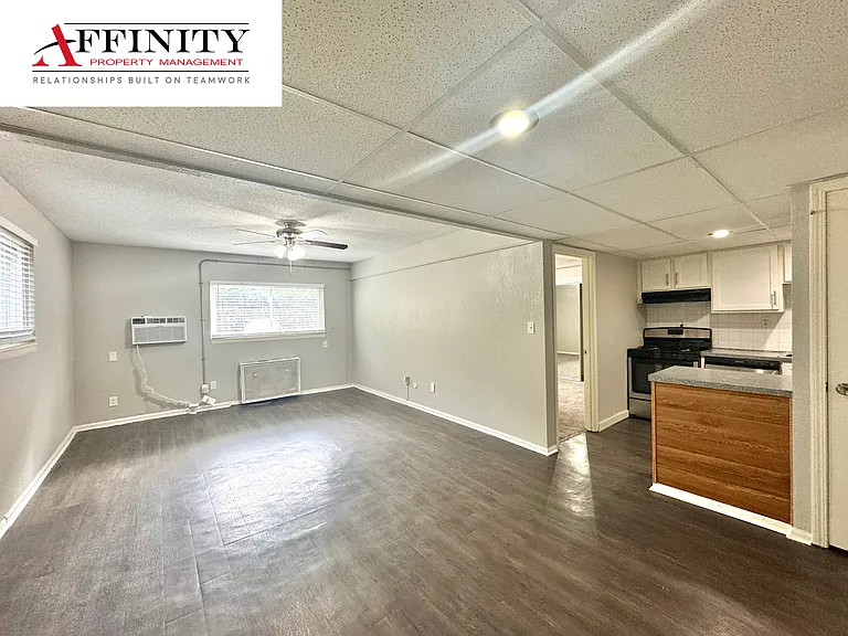 4505 Jarboe St #A — Photo 2