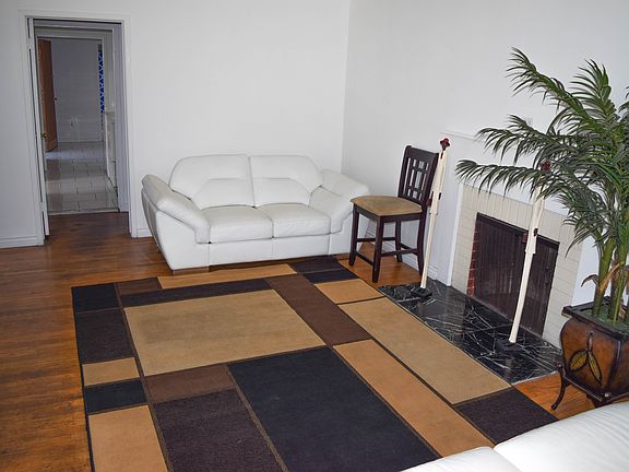 5th image of 2925 San Francisco Ave