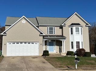 3407 McClellan Dr, Fredericksburg, VA 22408