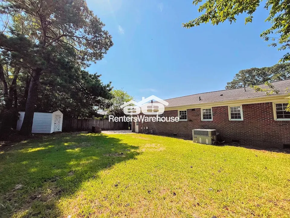 2444 Tullibee Dr