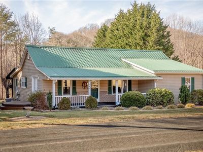 141 Turney Rd, Lowgap, NC, 27024