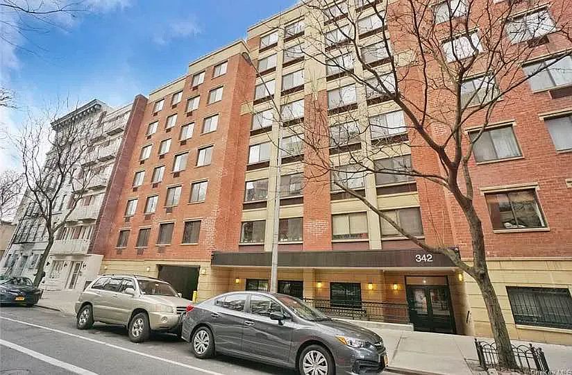 1st image of 342 E 119th St APT 2A