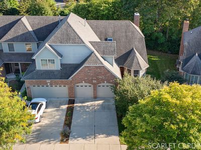 725 Kingsbrook Gln, Glen Ellyn, IL, 60137