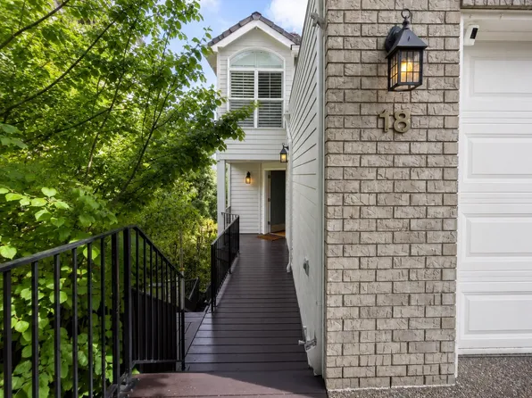 18 Northview Ct, Lake Oswego, OR 97035