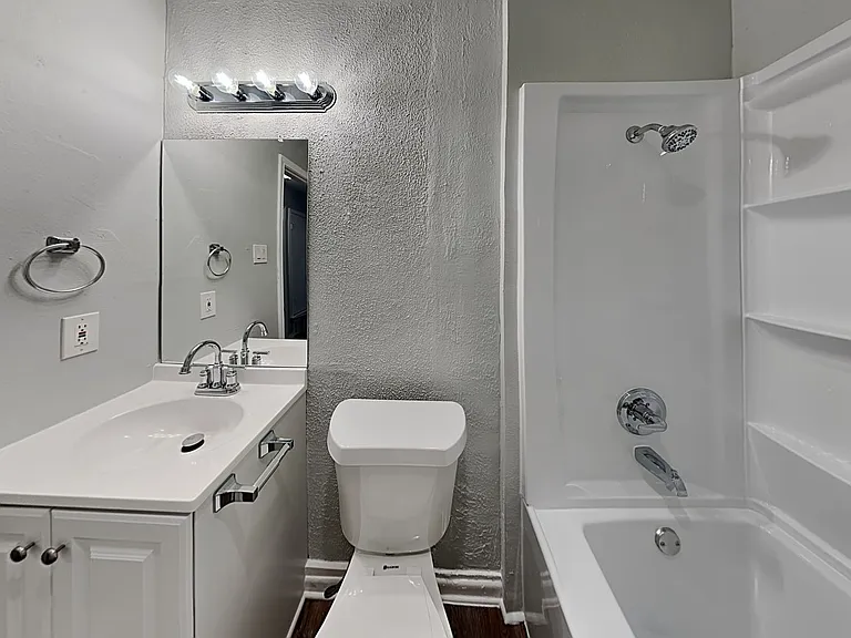 1349 Rutherford Dr — Photo 9