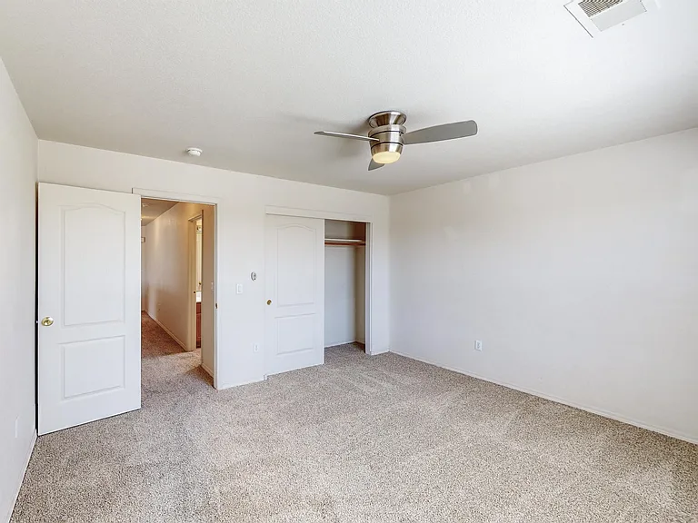 6512 Los Pueblos Pl NW — Photo 28