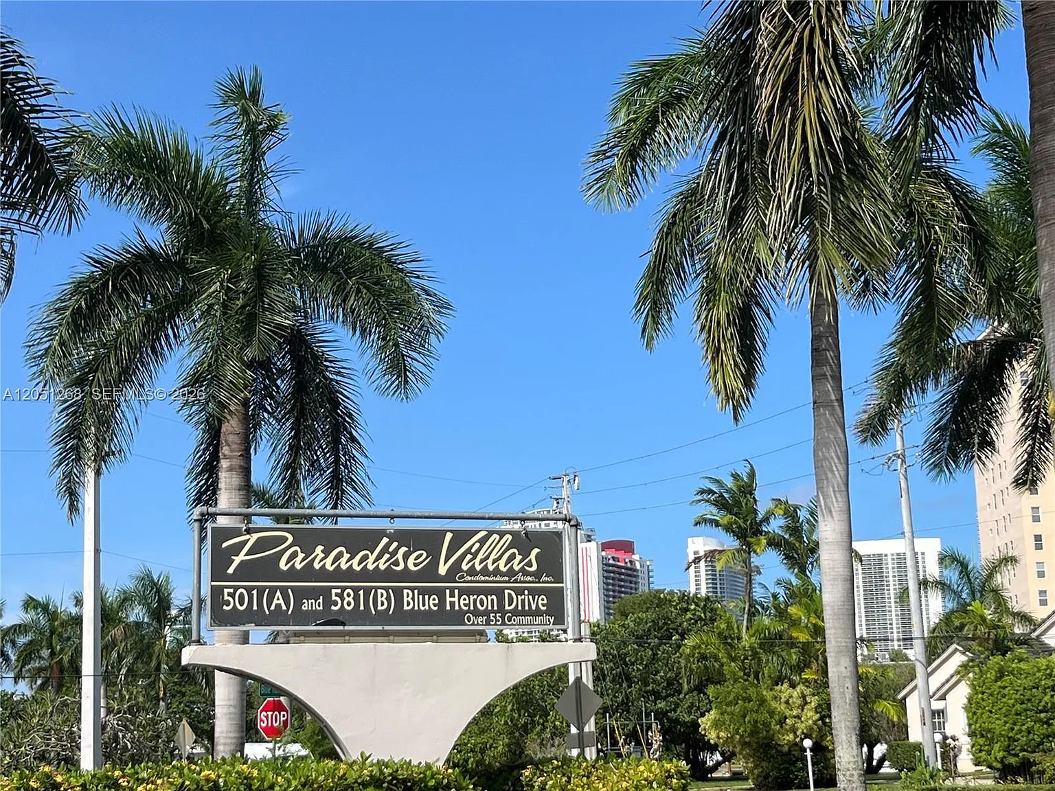 1 bed, 1.0 bath, $1,700 — Photo 1