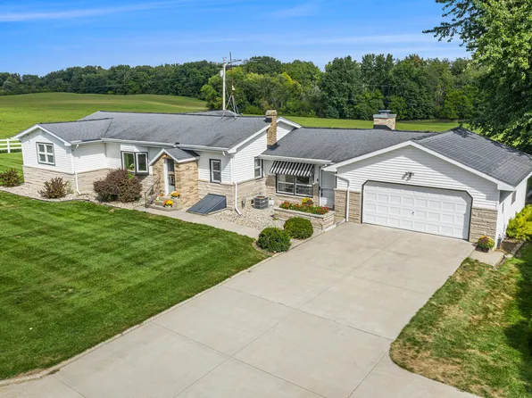 69775 46th St, Decatur, MI 49045