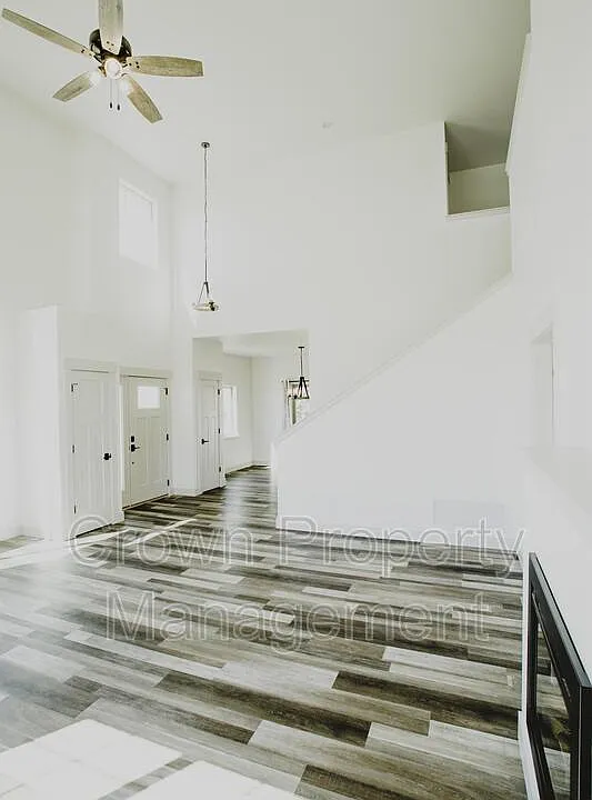 114 Taelor Rd