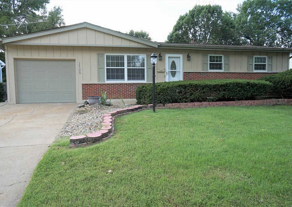 1st image of 1705 Queens Dr