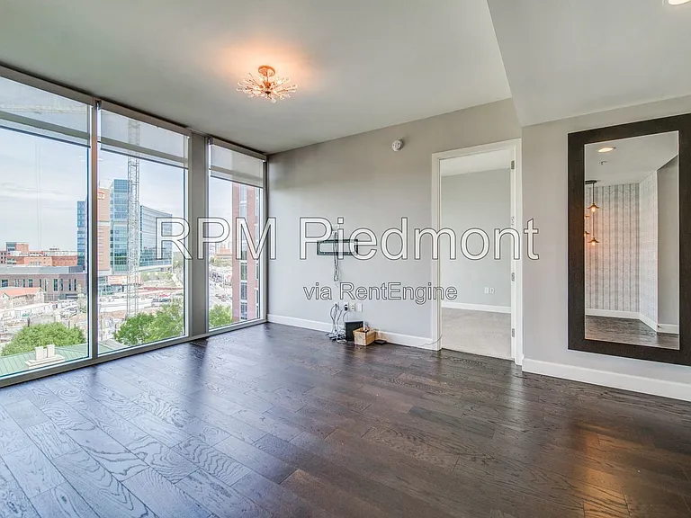 1820 Peachtree Rd #911 — Photo 16