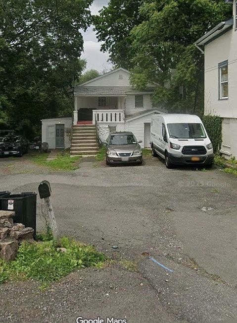 1st image of 10 Upper Depew Ave Floor 2