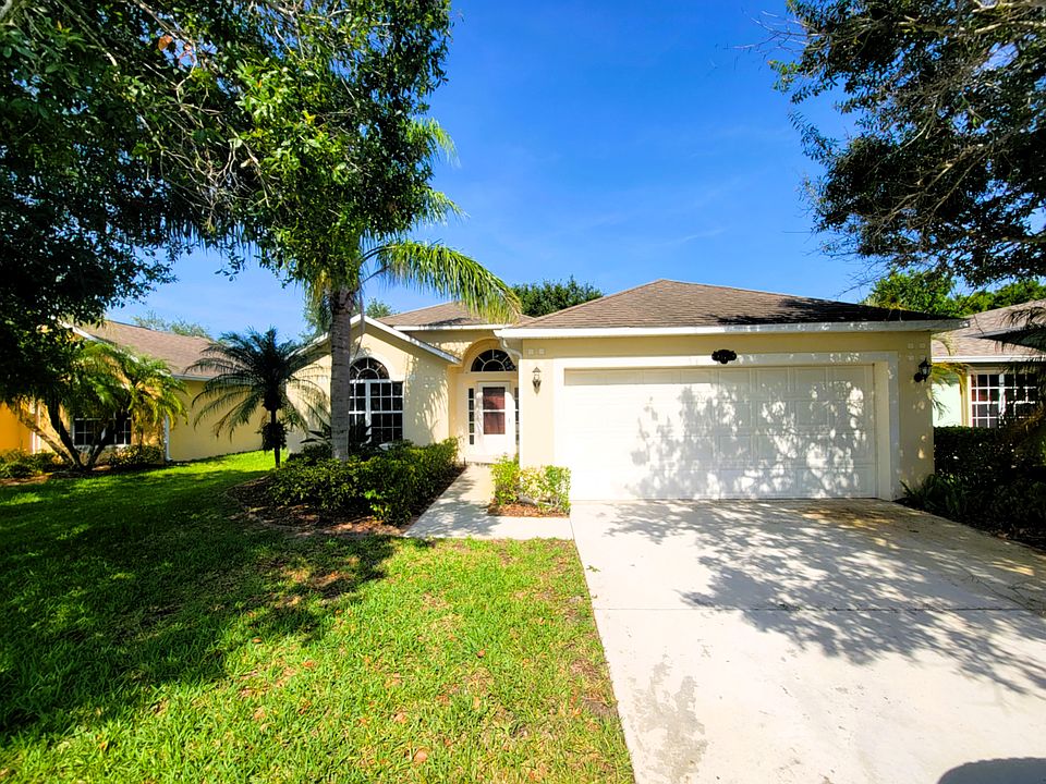 1st image of 8175 Westfield Cir #8175