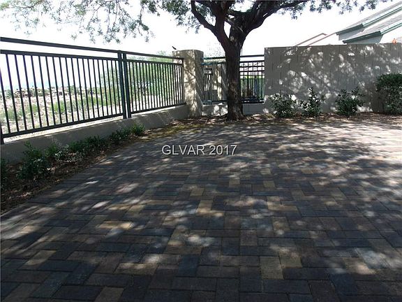 4th image of 10216 Birch Bluff Ln #0