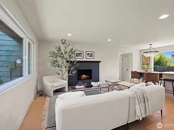 3rd image of 8209 NE 144th Street