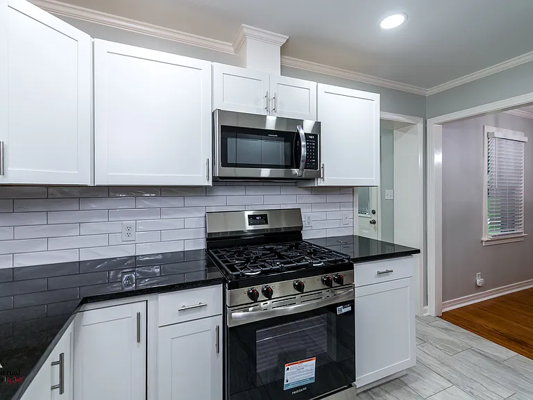 5730 Grover Pl — Photo 13