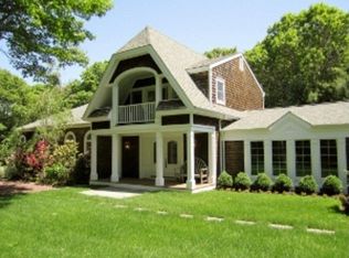 49 Old Farm Rd, Southampton, NY 11962