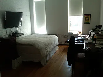 Rented by Majesty Realty