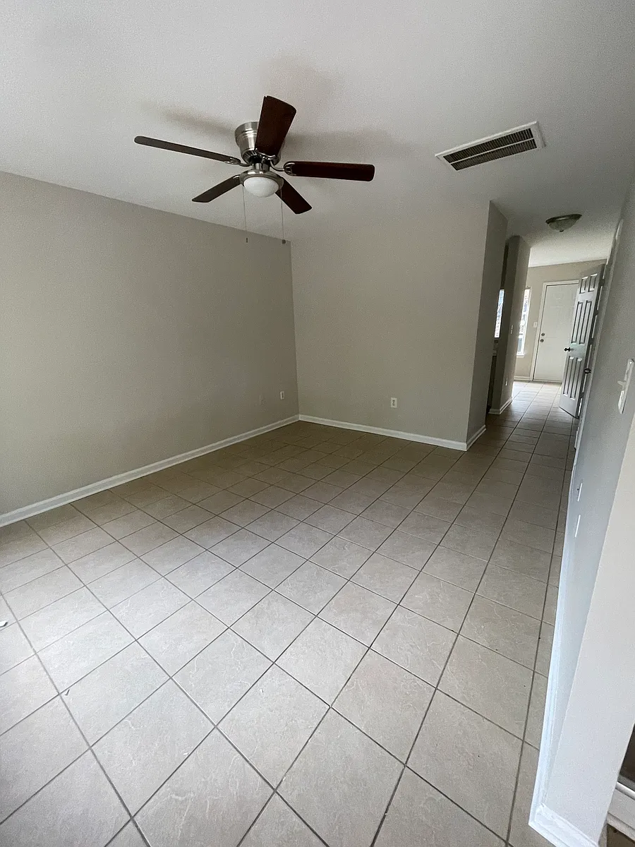 Building Photo - 3301 Krupa Ct #F