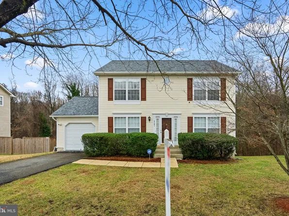 2101 Sayan Ct, Temple Hills, MD 20748