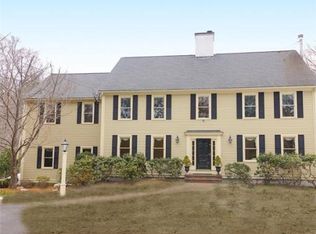 37 Greenwood St, Sherborn, MA 01770
