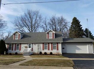 310 Illinois St, Oregon, IL 61061