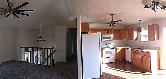 5th image of 9928 Bending Oaks Dr