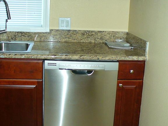 3rd image of 520 W Route 66 APT 1