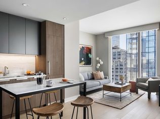 455 10th Ave #19J, New York, NY 10018