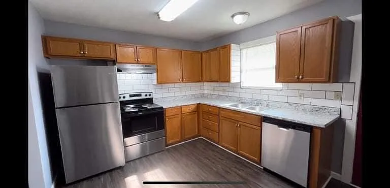 1324 S Everett Ave #1 — Photo 4