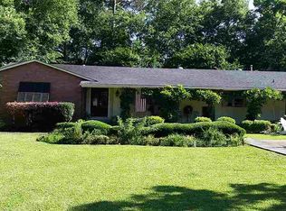 1415 E Northside Dr, Jackson, MS