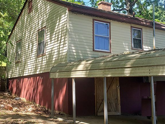 4th image of 1400 E 11th St
