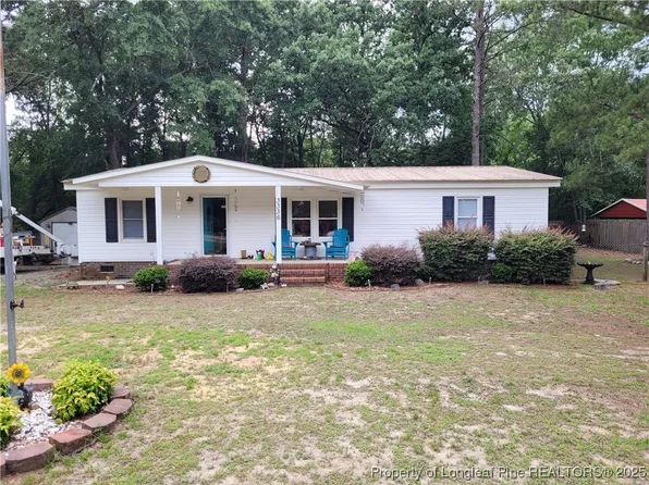 3336 Oak Hill Dr, Eastover, NC 28312