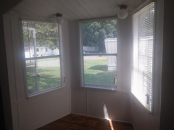 2nd image of 102 Pecan Grove Cir #G9