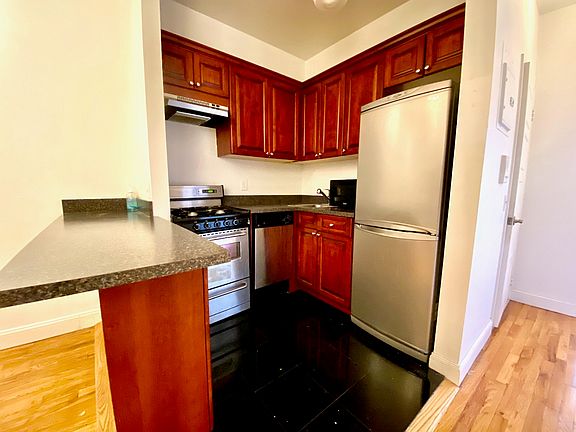 4th image of 469 W 153rd St APT 4B