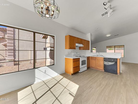 5th image of 7594 W CITRUS Way
