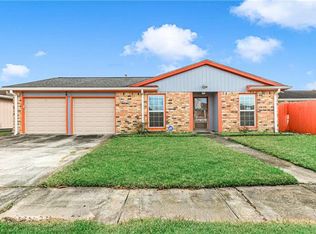 3745 Woodbriar Dr, Harvey, LA 70058