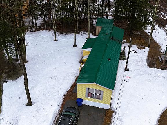 4th image of 8 Cardinal Circle