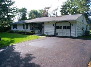 82 Gregory Rd, Framingham, MA 01701