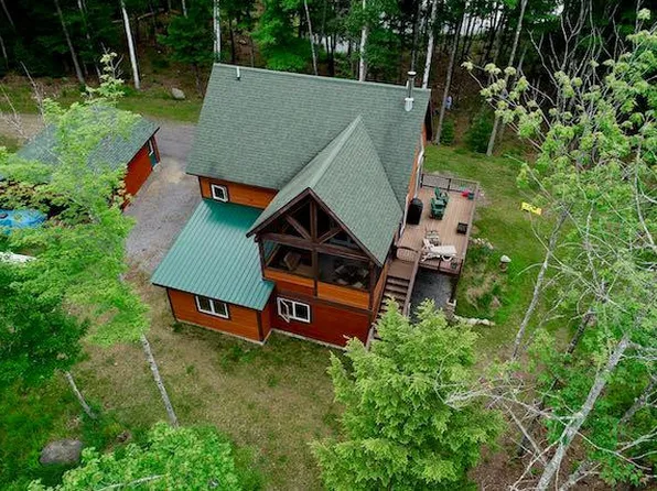 125 Myrtle Ln, Indian Lake, NY 12842